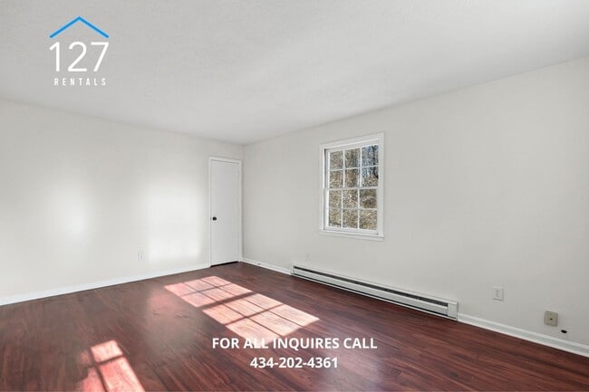 Building Photo - Spacious 2 Bed/1 Bath Property in Lynchburg