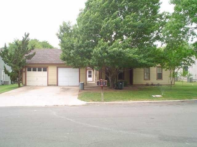 Primary Photo - 1704 Onion Creek Village Dr