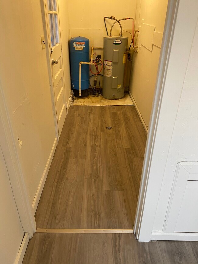 Foto del edificio - 605 W Mishawaka Rd