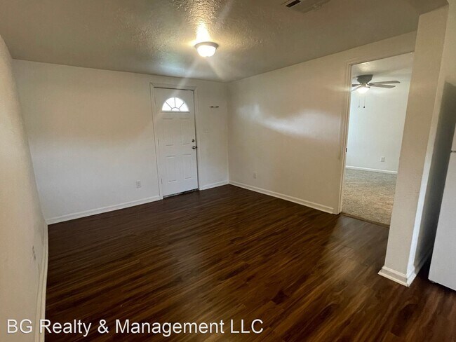 Building Photo - 3 br, 2 bath House - 2624 Tupelo St