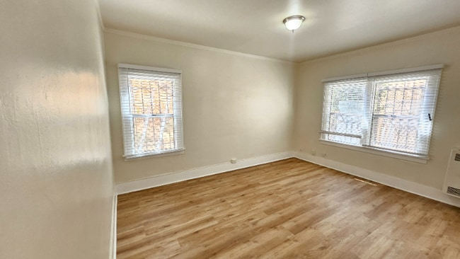 Photo - 2850 Francis Ave Apartment