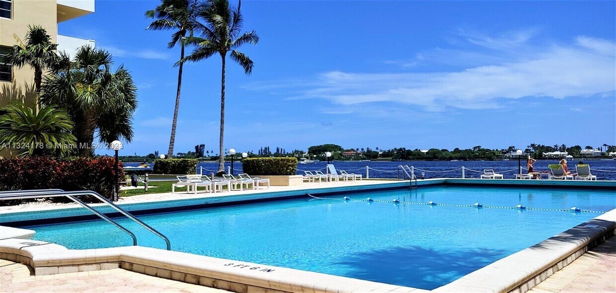 2800 N Flagler Dr Unit 208, West Palm Beach, FL 33407 Room for Rent in West Palm Beach, FL