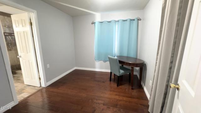 Foto del edificio - 2235 Cloyne St