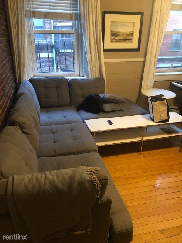 Building Photo - 3 br, 1 bath Condo - 15 Thacher St