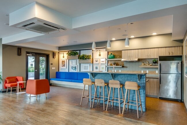 Building Photo - The Villas at Beardslee