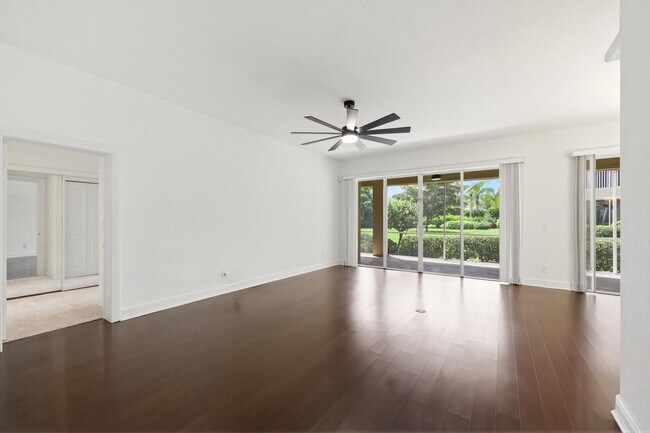 Building Photo - 658 Vintage Reserve Cir