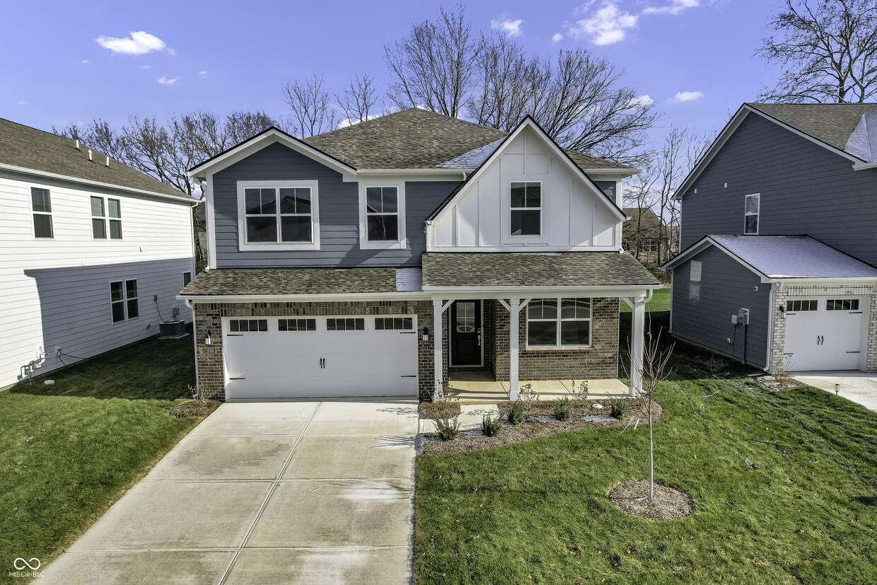 Foto principal - 19338 Bald Cypress Ct