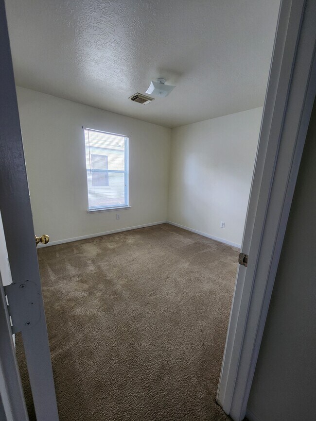 Foto del edificio - 22006 Willow Shade Ln