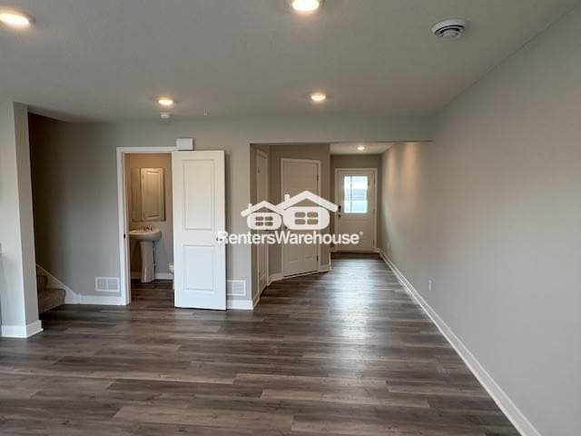 Building Photo - 5129 Stable View Dr