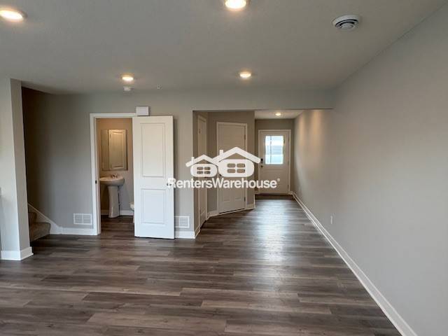 Foto del edificio - 5129 Stable View Dr