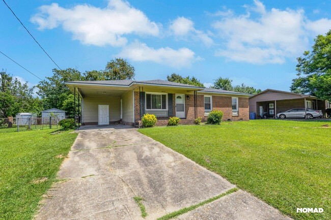 Building Photo - Charming 3BR House in Fayetteville