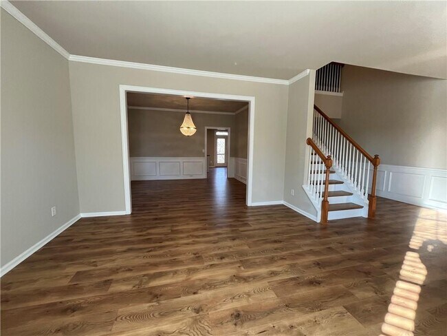 Building Photo - 4770 Plainsman Cir