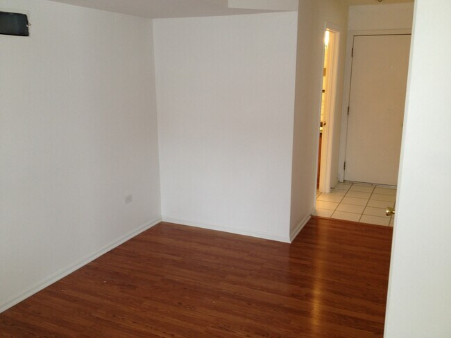 Foto del edificio - 3527 Frontenac Ct