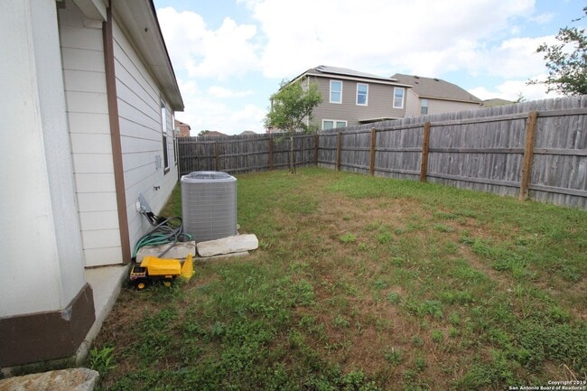 Building Photo - Single Story in Amber Creek Subdivision