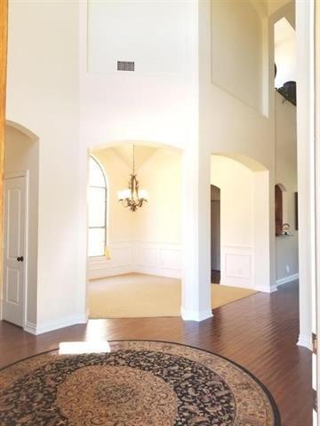 Building Photo - 956 Pheasant Dr