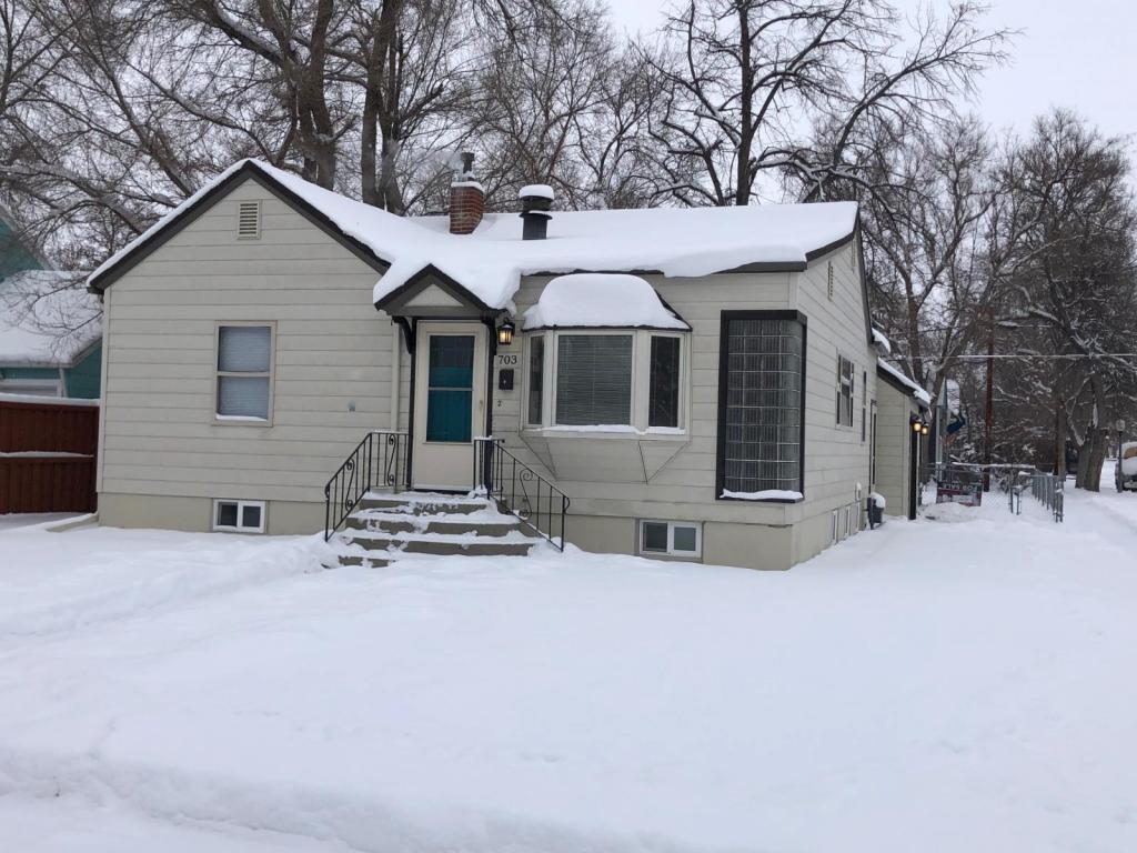 Primary Photo - 703 Yellowstone Ave