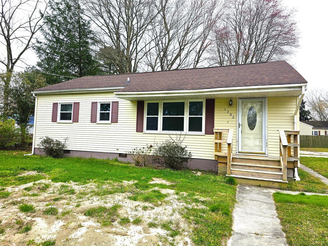1306 Hamilton St, Salisbury, MD 21804 House Rental in Salisbury, MD
