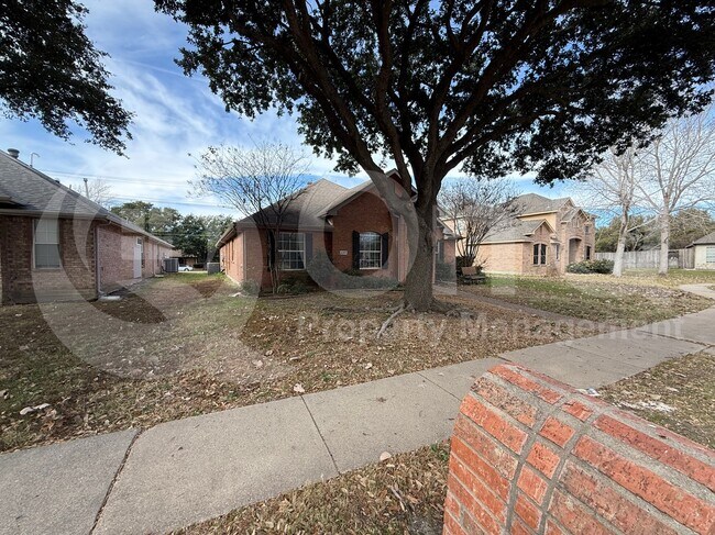 Building Photo - 6201 Grantham Dr