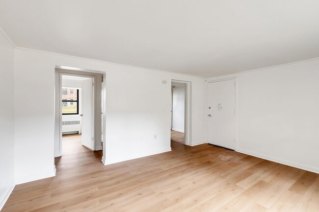 Building Photo - Tivoli Park Apartments