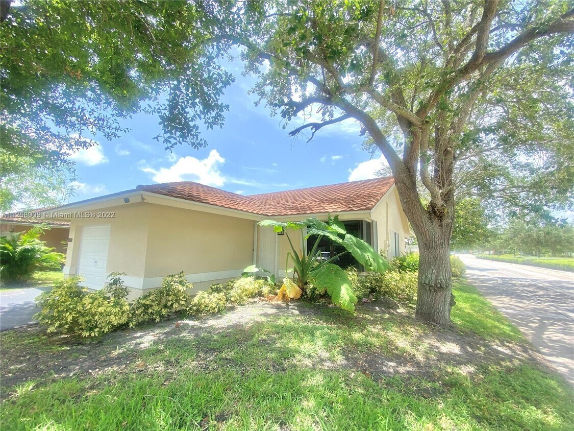 3150 NW 94th Ave, Coral Springs, FL 33065 House Rental in Coral