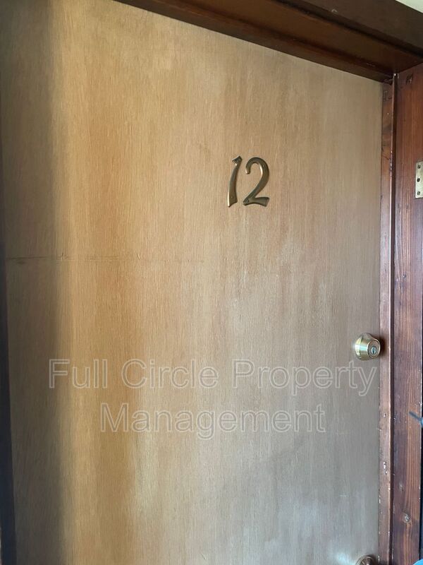 Foto del edificio - 2419 F St