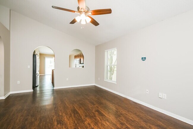 Building Photo - 2968 Whispering Trails Dr