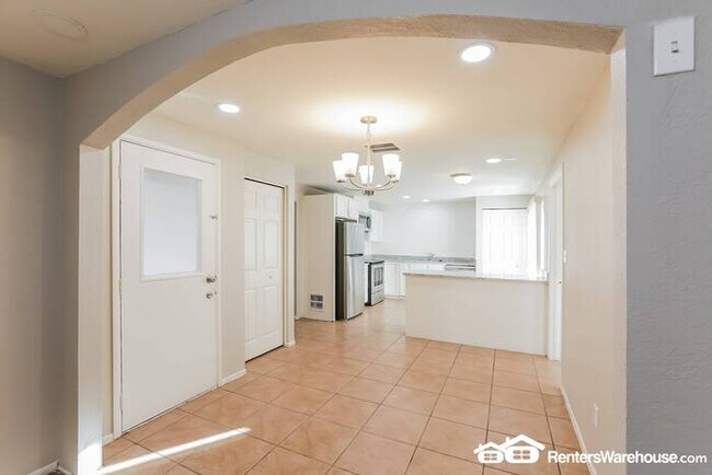 Foto del edificio - Beautiful 4BD/2BA Home for RENT in Maryval...