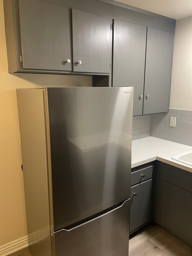 Foto del edificio - 20360 Anza Ave