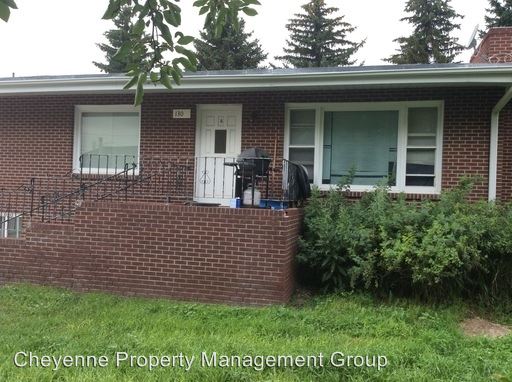 Primary Photo - 130 Williams St