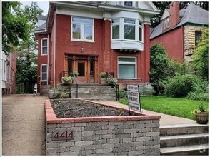 Building Photo - 4414 W Pine Blvd