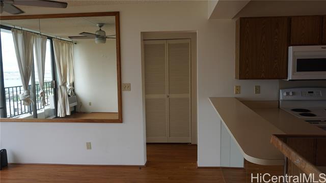 Building Photo - 98-402-402 Koauka Loop
