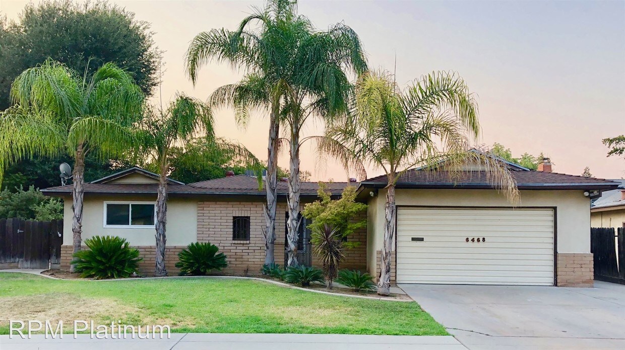 Primary Photo - 4 br, 2.5 bath House - 6468 N 7th Street