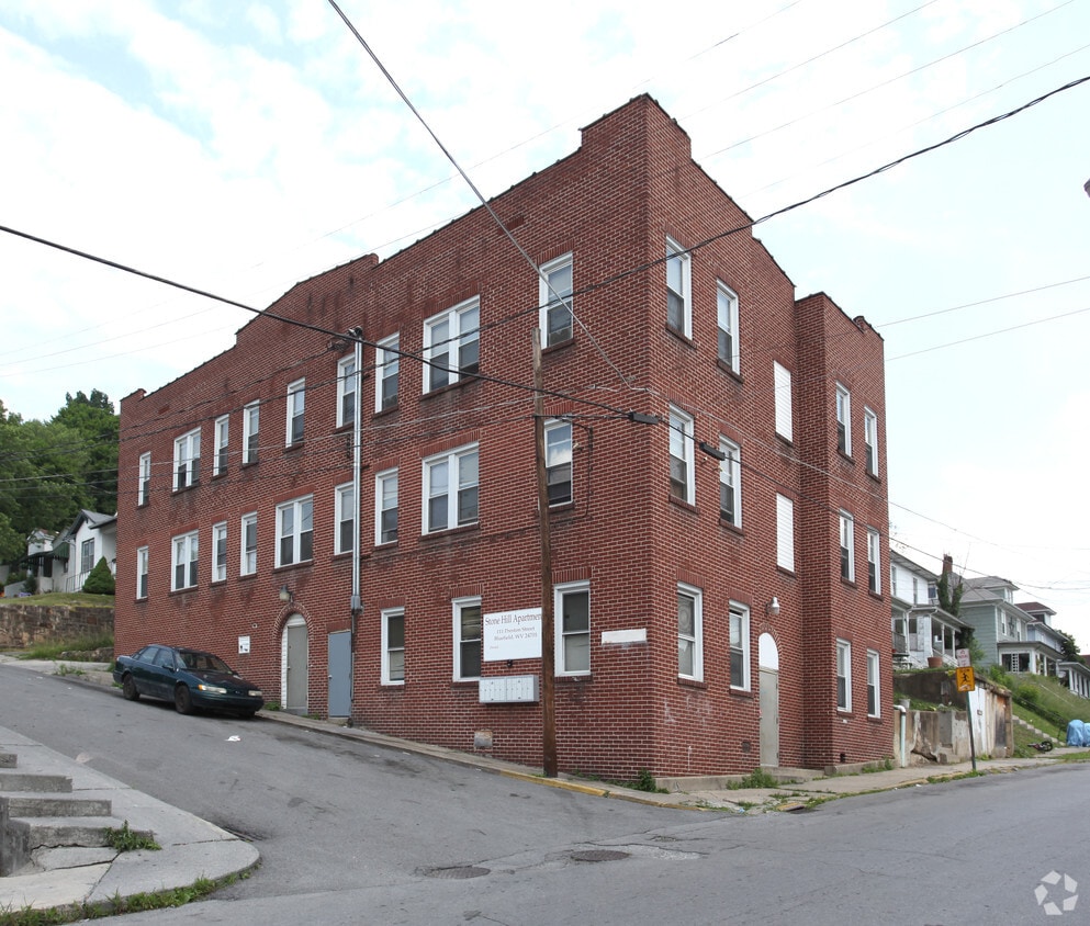 Primary Photo - 111 Preston St