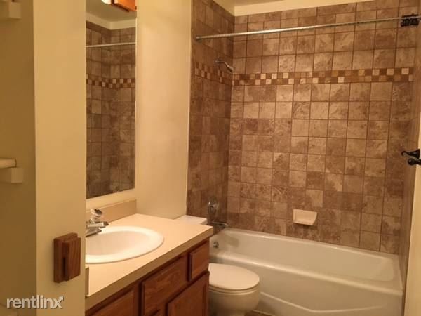Building Photo - 2 br, 2 bath Condo - 102 Hoffman Dr