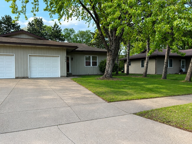 Exterior - 2704 Hallie Ln