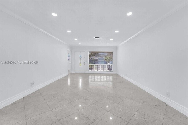 Foto del edificio - 2005 N 36th Ave