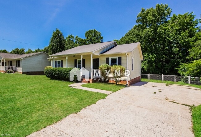 Building Photo - 3 br, 2 bath House - 109 Duff St