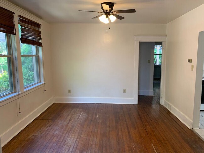 Photo - 2309 Eldridge St Apartment