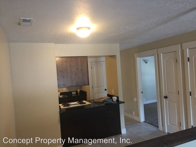 Foto del edificio - 7108 Highland Dr