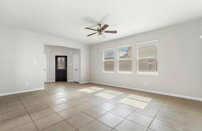 Building Photo - 6222 Prince Pl Dr