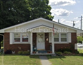 Building Photo - 292 Springhill Dr