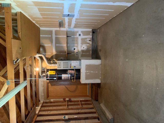 Building Photo - 1455 Chickadee Court A