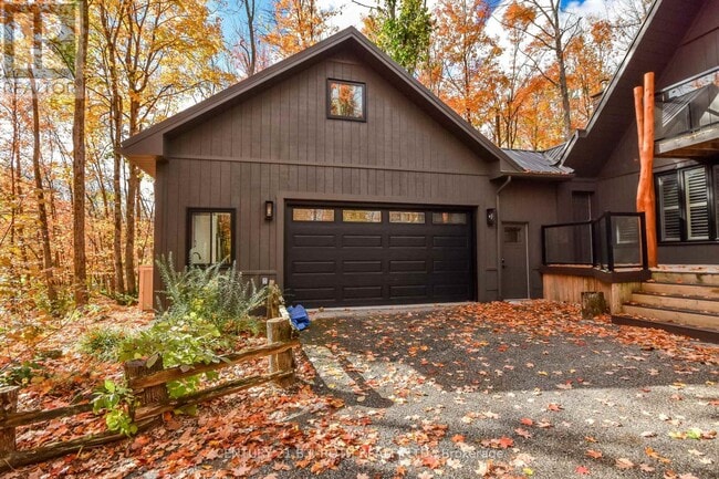 Building Photo - 10 Slalom Dr