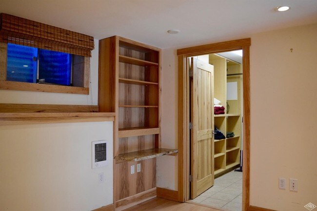 Building Photo - 2448 Garmisch Dr