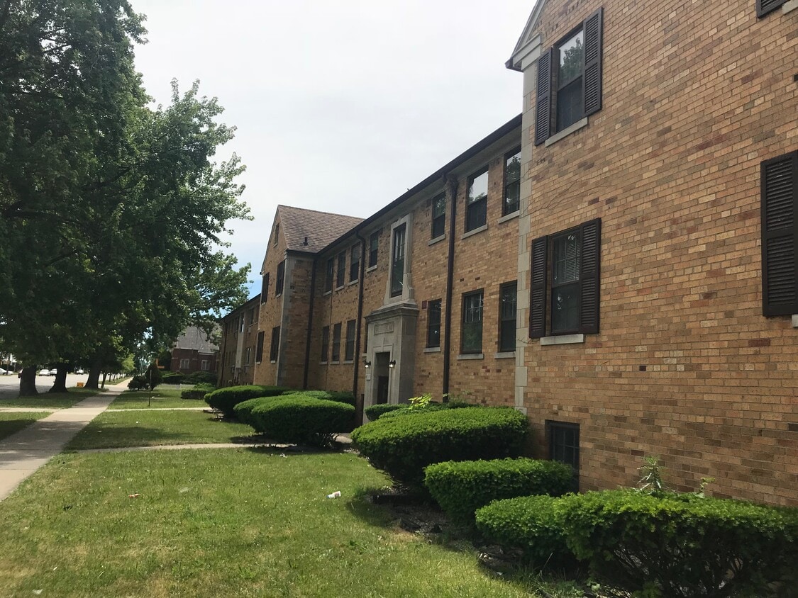 4837 Cadieux Rd Unit 3, Detroit, MI 48224 Apartments in Detroit, MI