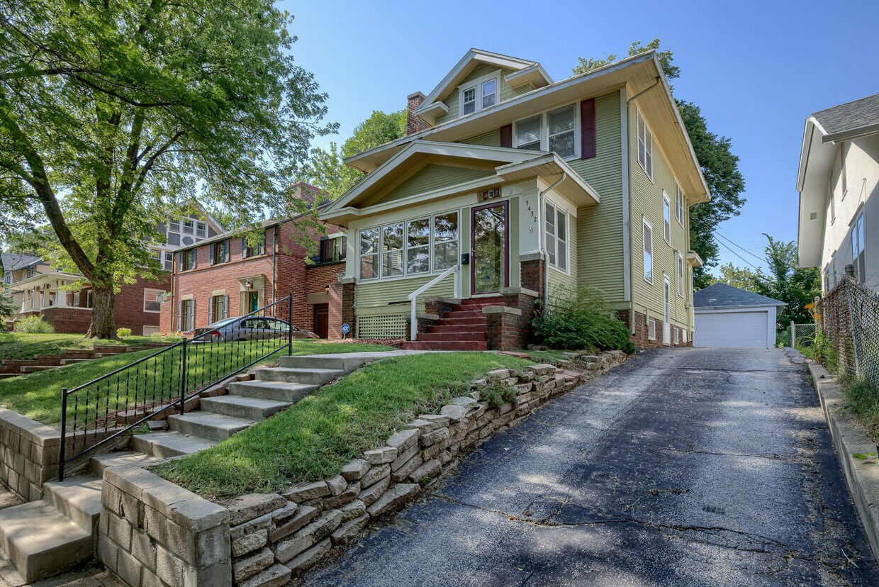 3432 ster St, Omaha, NE 68131 House Rental in Omaha, NE