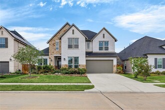 Building Photo - 32018 Crested Knl Ct
