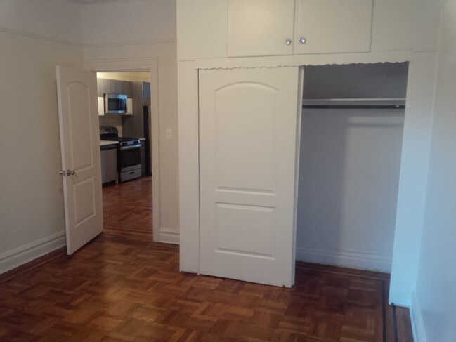 Foto del edificio - 1539 Park Pl