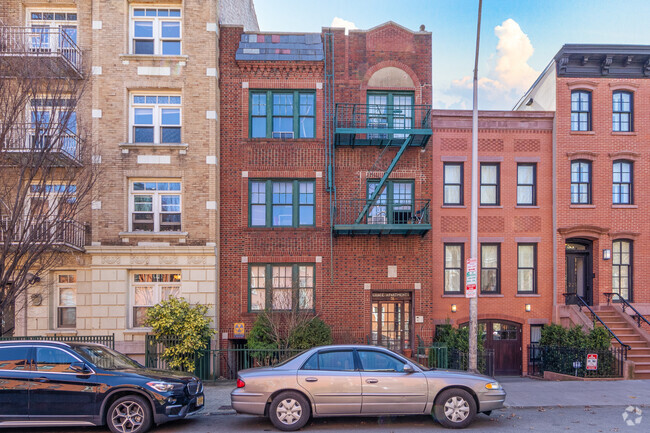 Building Photo - 51 Mercer St