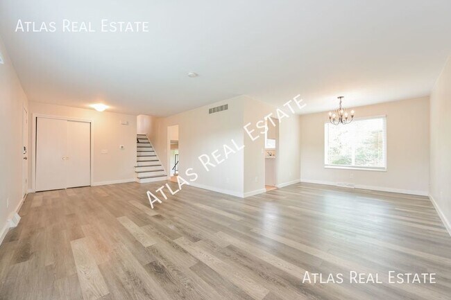 Foto del edificio - 8239 Quay Drive